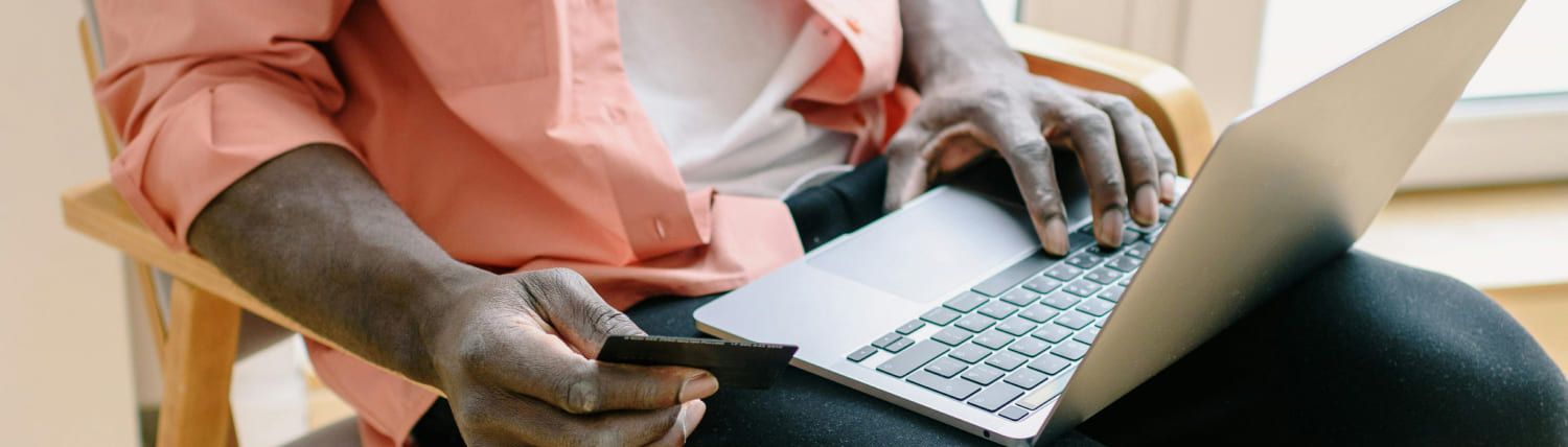 couple paying their rent online